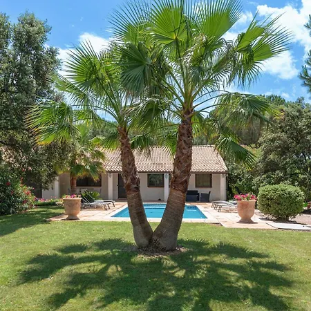 Stunning In Tatil Evi Vias